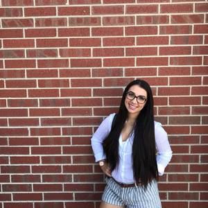 Meet your Posher, Nicole